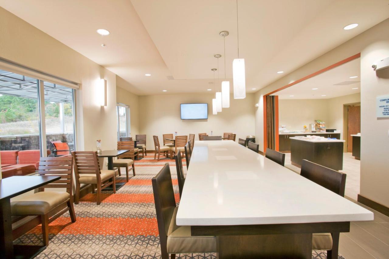 Holiday Inn Express Hotel & Suites Hot Springs By Ihg Exterior photo