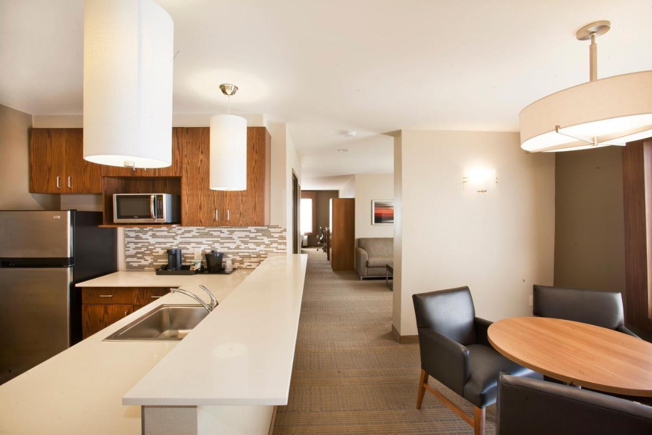 Holiday Inn Express Hotel & Suites Hot Springs By Ihg Exterior photo